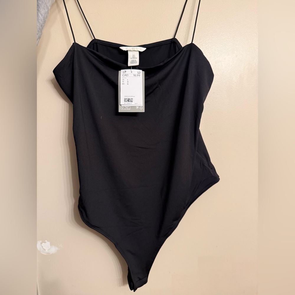 ✨Elegant Black Women's Top